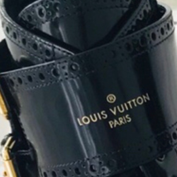 Louis Vuitton Midtown Booties - Picture 9 of 9